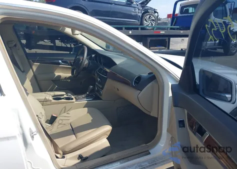 2014 Mercedes-Benz C 300 Luxury 4Matic from USA, damaged, VIN WDDGF8AB5EA939146